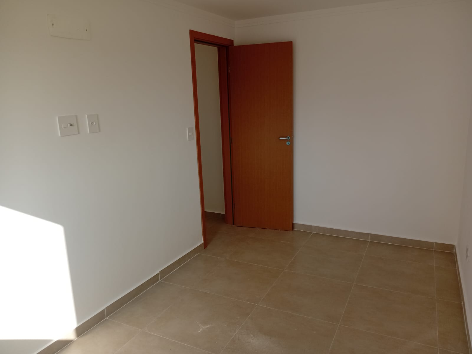 APTO NO BOQUEIRAO 1 DORM