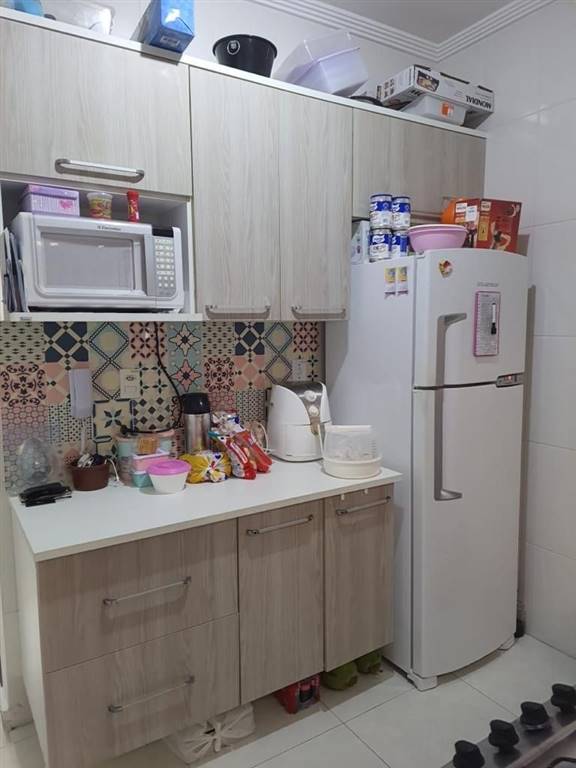 CASA DE CONDOMINIO TUDE BASTOS