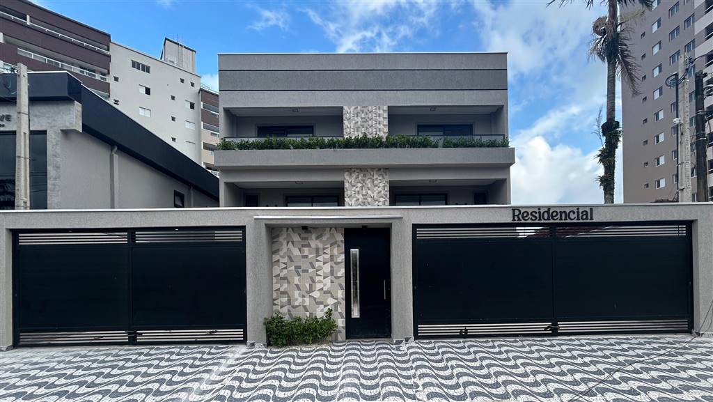 CASA DE CONDOMINIO CAIÇARA