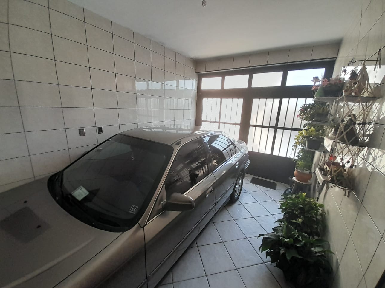 Espaçosa Casa Sobrado 4 Quartos amplos à Venda em Caiçara, Praia Grande